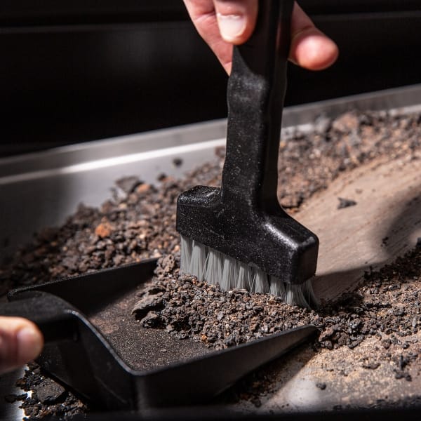 Broil King Barbecue Accessories > Cleanup & Maintenance > Ash Tools Broil King 65900 Pellet Grill Brush Kit