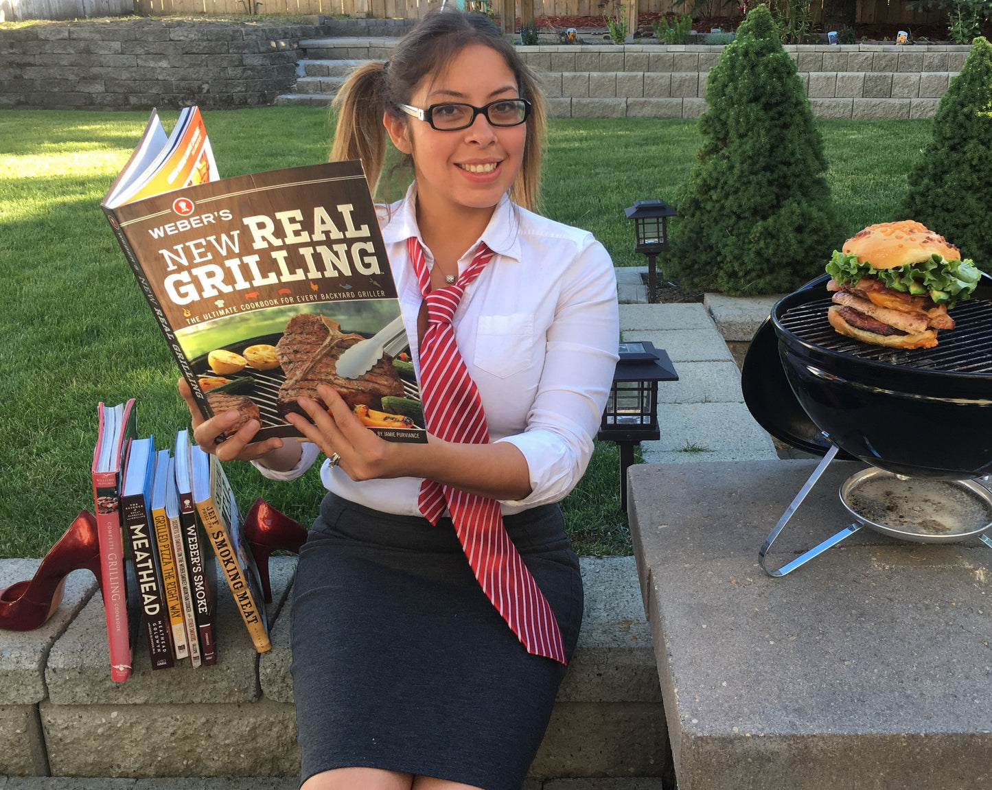 Weber Smokey Joe Premium WEB40020 girl reading cookbooks