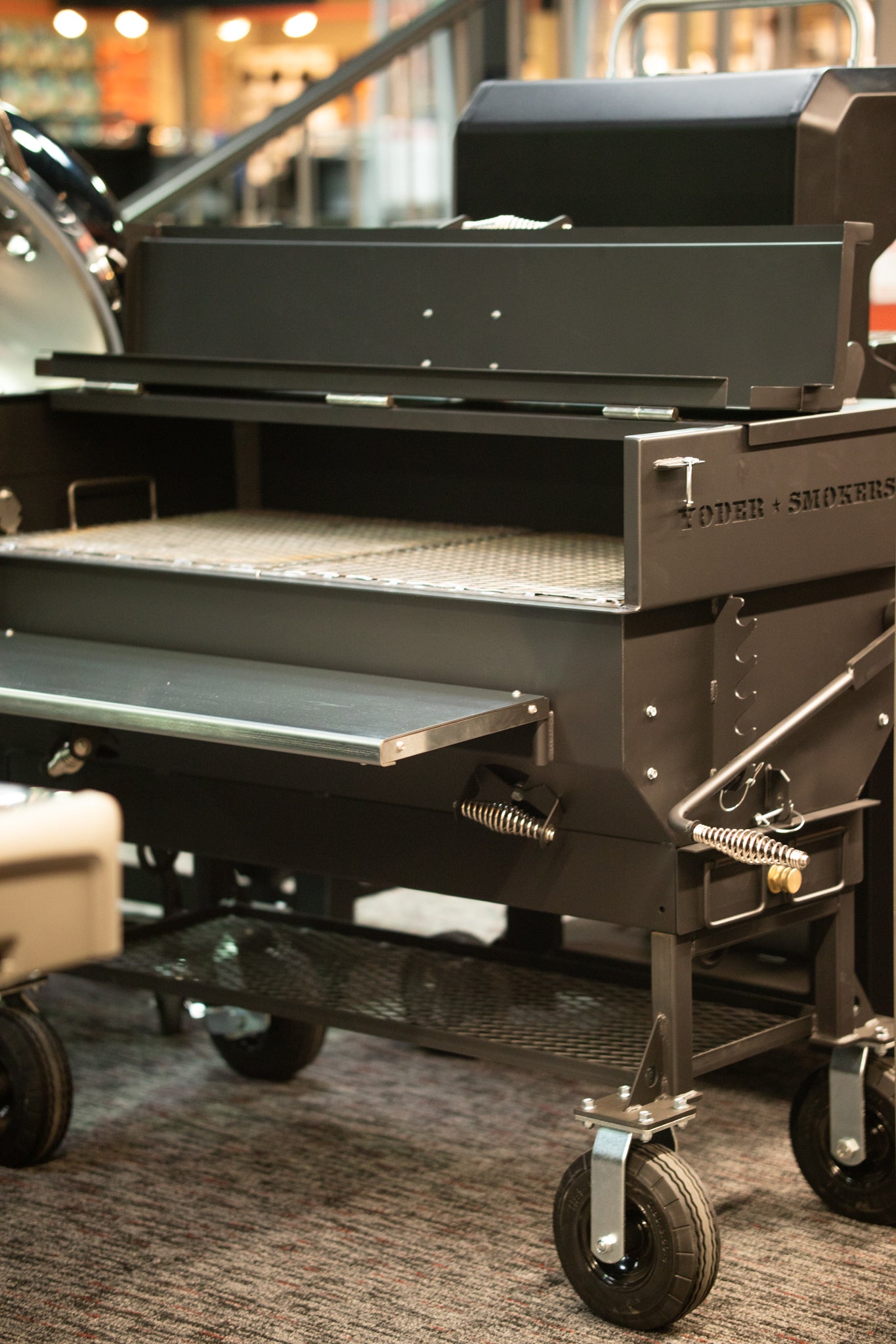 Yoder Flat Top 24"x48" Charcoal Grill Lifestyle