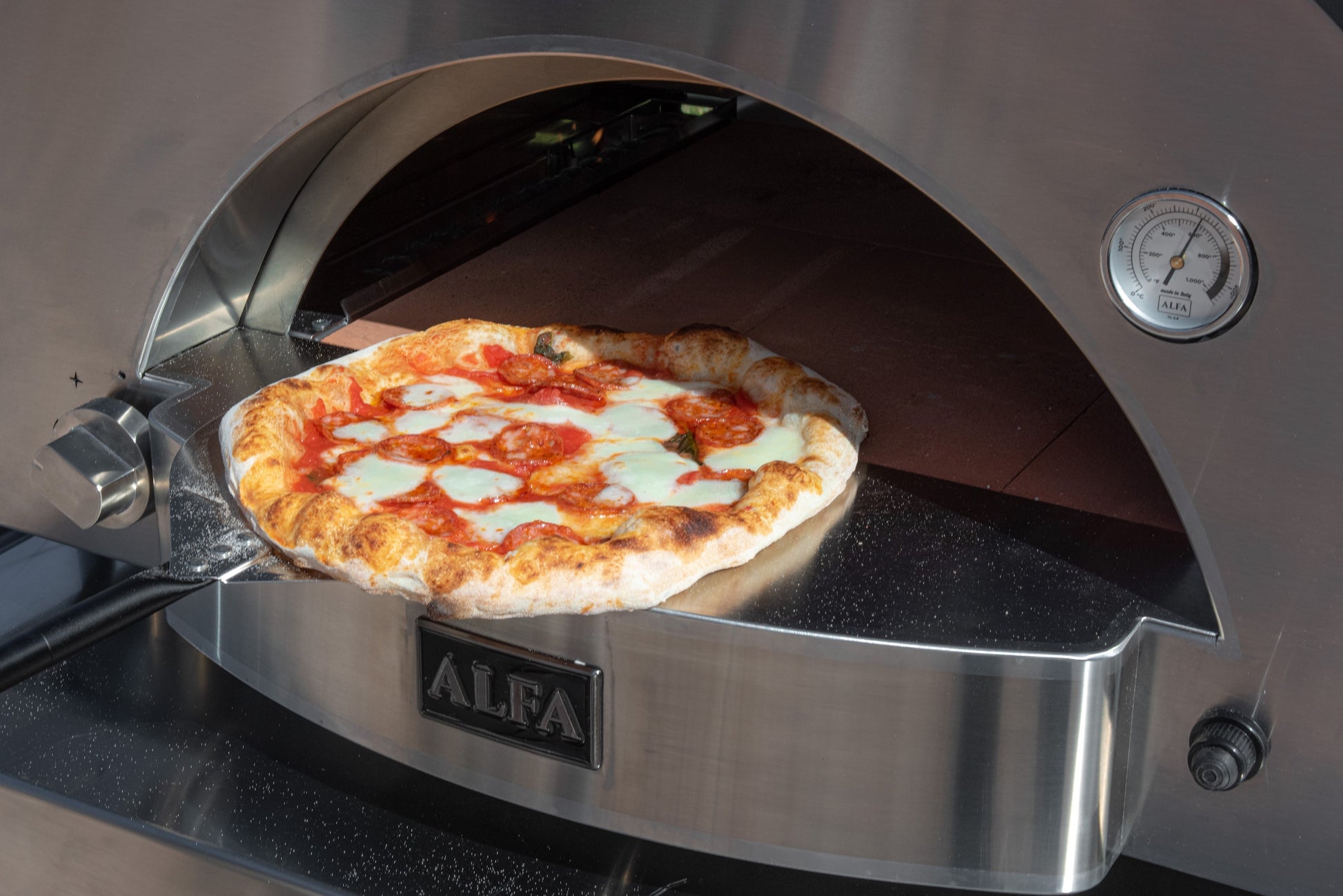 Alfa Classico 2 Pizza cooking homemade piza