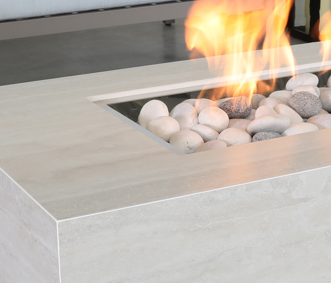 Cabana Coast 62" Fire Table