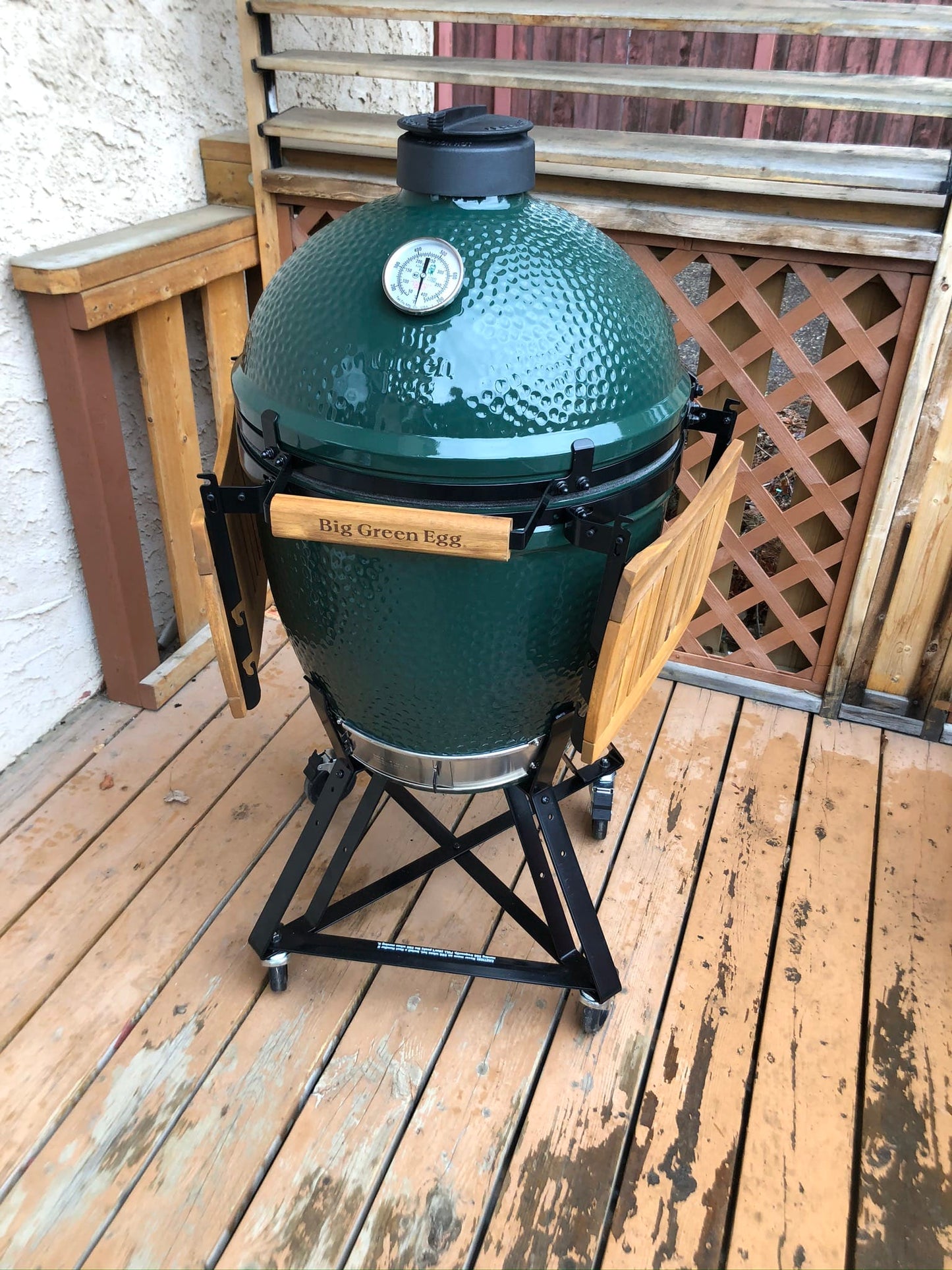 Big Green Egg Outdoor Cooking > Smokers > Charcoal Grills Big Green Egg Large Ultimate Kit