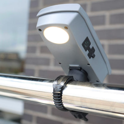 Brander Barbecue Accessories > Grilling Tools > Attachments > Grill Lights Brander Solar Flare Smart Sensor Grill Light