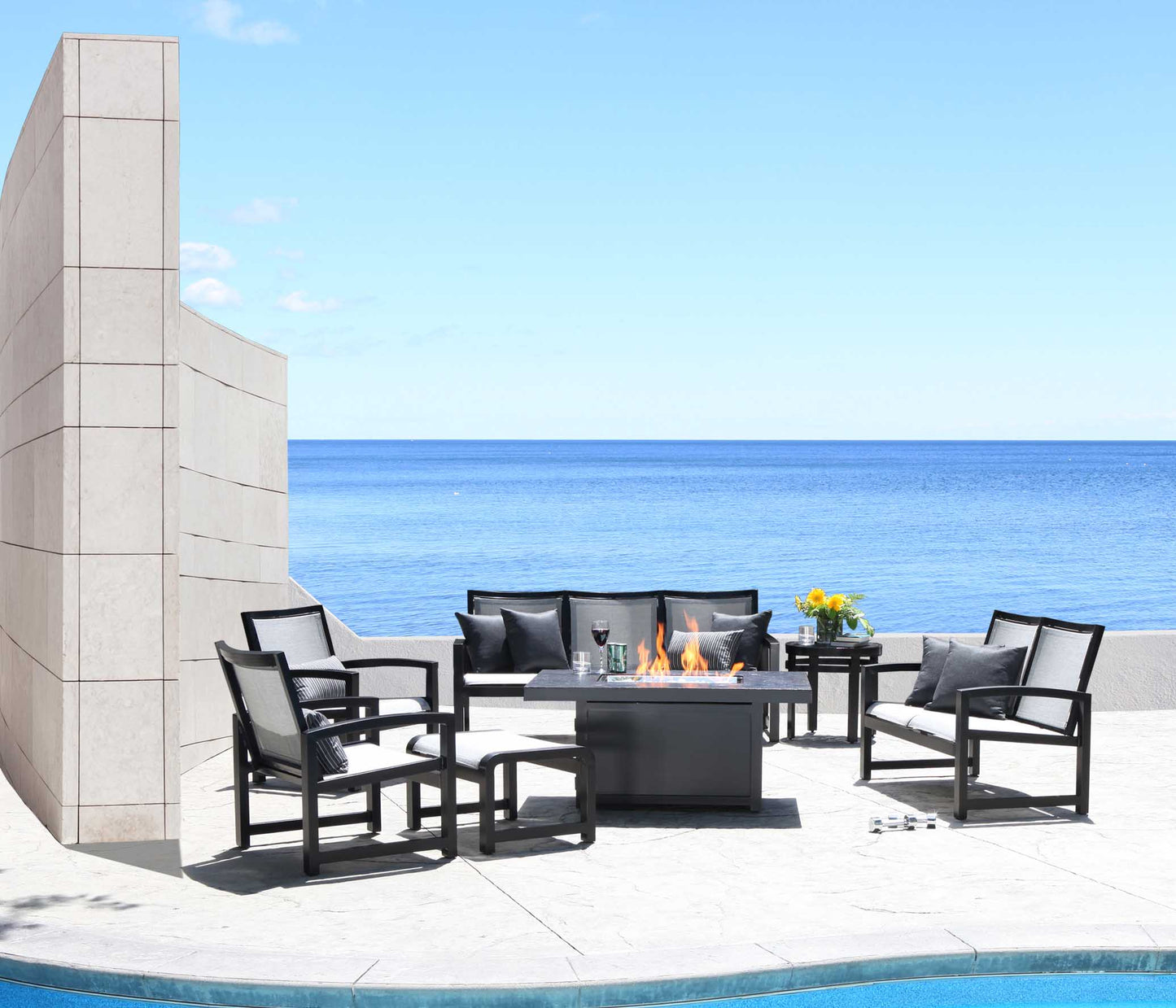 Cabana Coast Outdoor Living > Patio Furniture > Deep Seating Cabana Coast Millcroft Swivel Chair