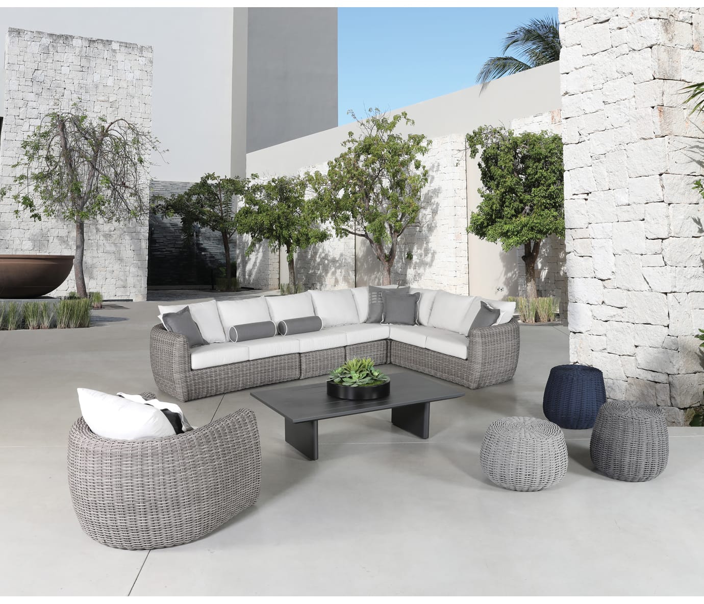 Cabana Coast Outdoor Living > Patio Furniture > Deep Seating Willow / Marvel Cloud Cabana Coast Etta Lounge Swivel Chair