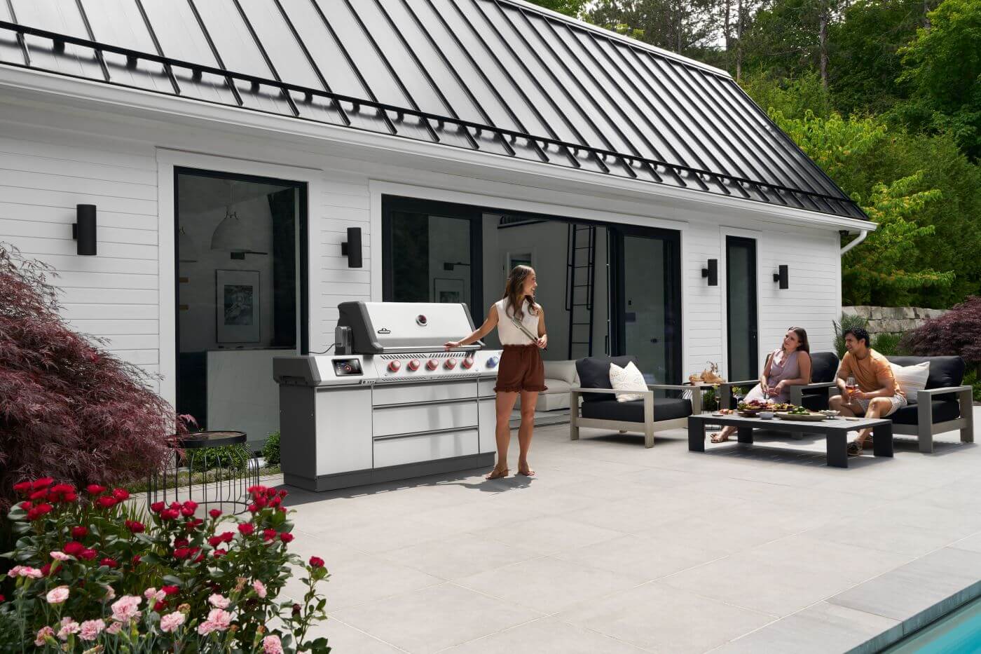 Napoleon Outdoor Cooking > Gas Grills > BBQs Napoleon Prestige PRO665 Elite