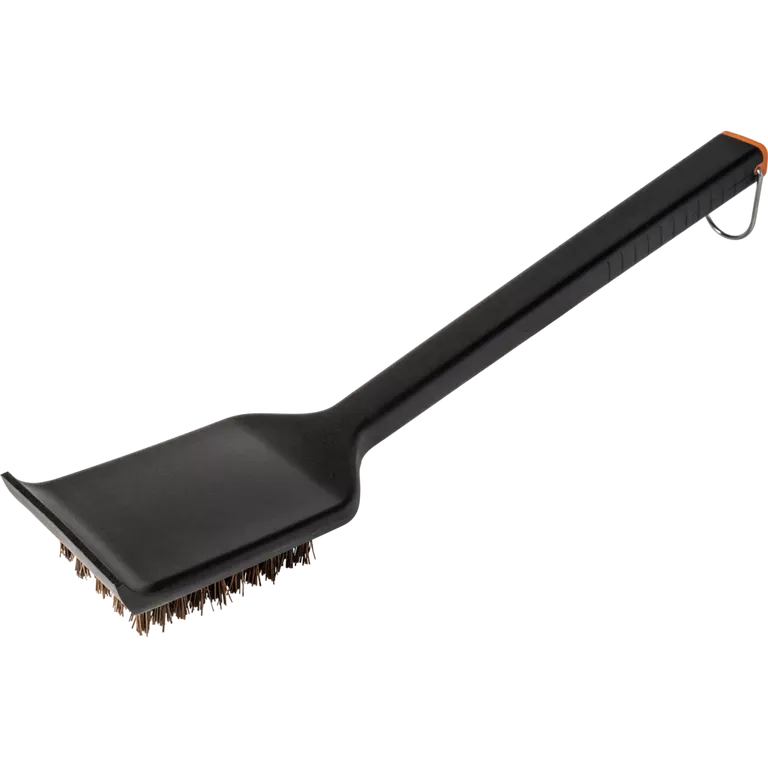 Traeger Barbecue Accessories > Cleanup & Maintenance > Brushes & Scrapers Traeger Hot N' Cold Grill Cleaning Brush