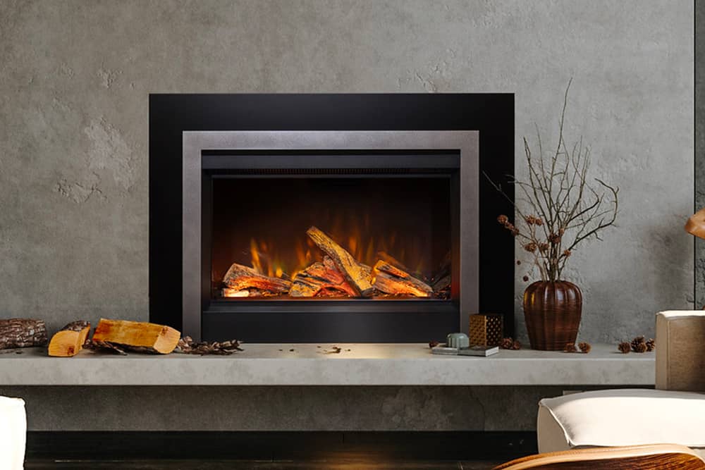 Valor Fireplaces > Electric Fireplaces > Insert Splitwood Logs / Clearview Front - Vintage Iron / Backing Plate - Black Valor GE3 Electric Fireplace Insert