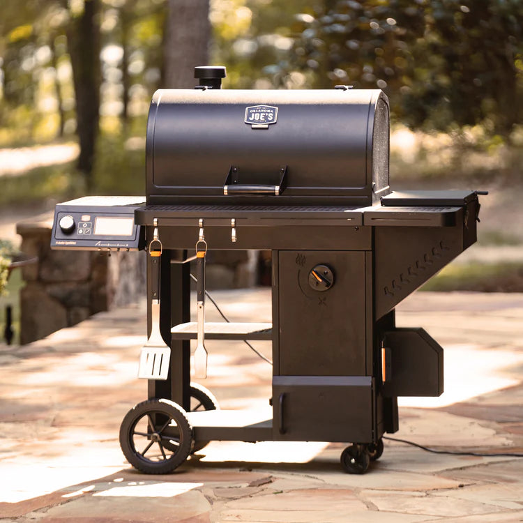 Oklahoma Joe's Tahoma 1200A DLX Auto-Feed Charcoal Grill