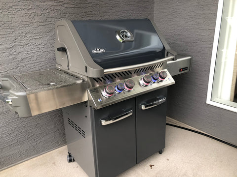 Napoleon Prestige P500RSIB – Ambiance Edition – Natural Gas | Exclusive just to us, this Canadian made grill is perfect for your backyard summer bbq | Barbecues Galore in Calgary, Alberta and three locations in Ontario: Burlington, Oakville and Etobicoke