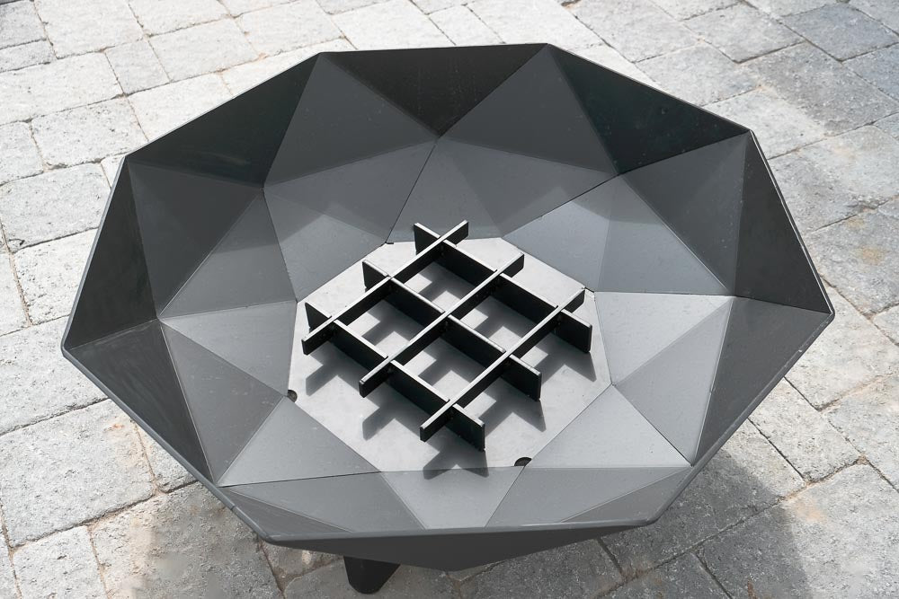 Iron Embers Small Fire Grate - 3' Polygon & 4' Pyramid