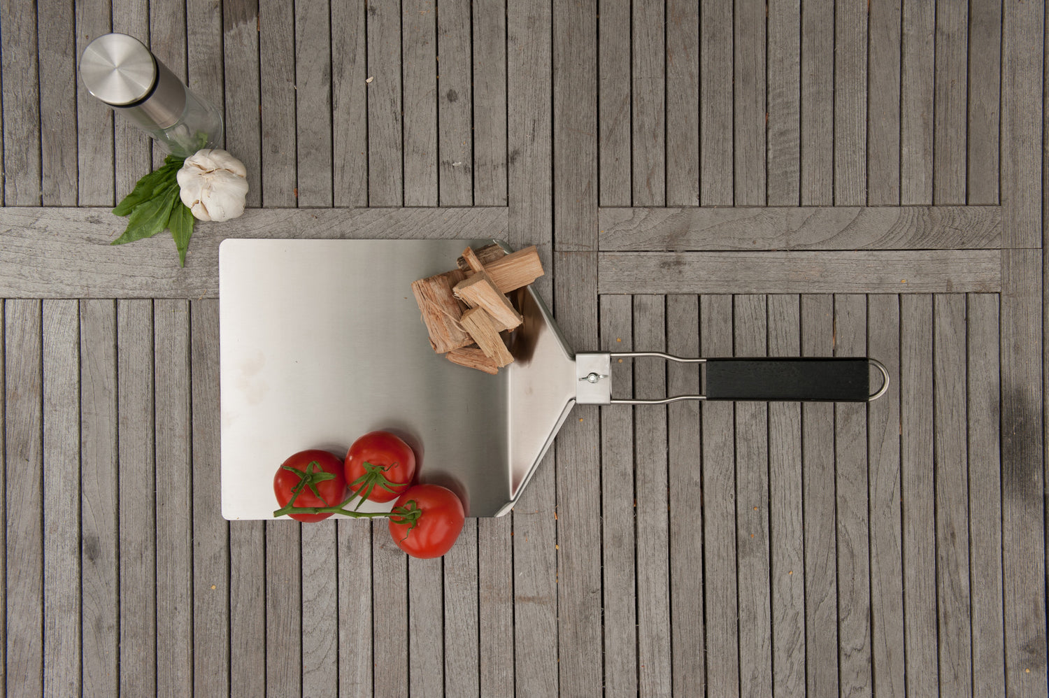 Brander Stainless Steel Pizza Lifter Lifestyle 2