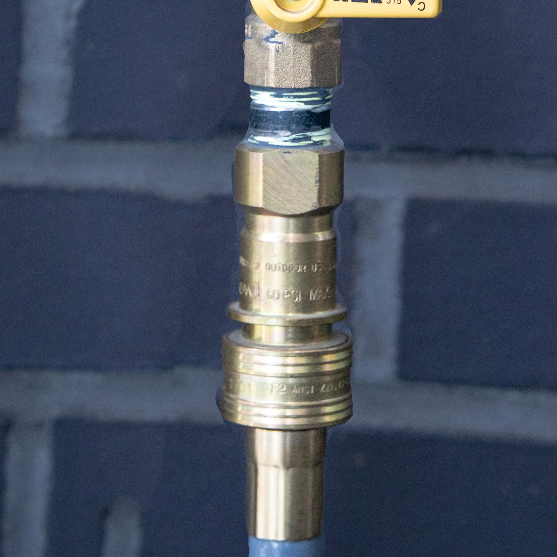 Barbecues Galore Barbecue Parts > Hoses & Fittings > Fittings 1/2" Natural Gas Quick Disconnect Coupler - CSA Approved
