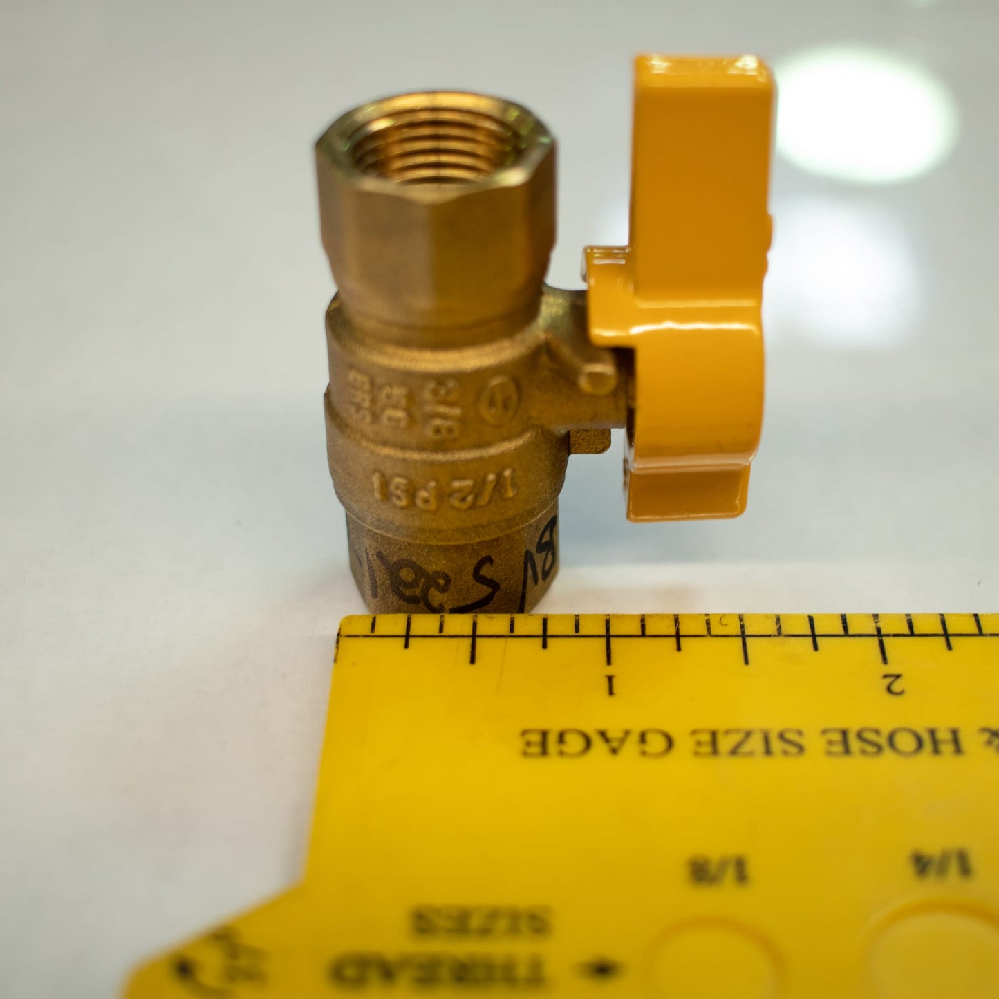 Barbecues Galore Barbecue Parts > Hoses & Fittings > Fittings 3/8" Double Female Threaded Natural Gas Shutoff Valve - CSA Approved