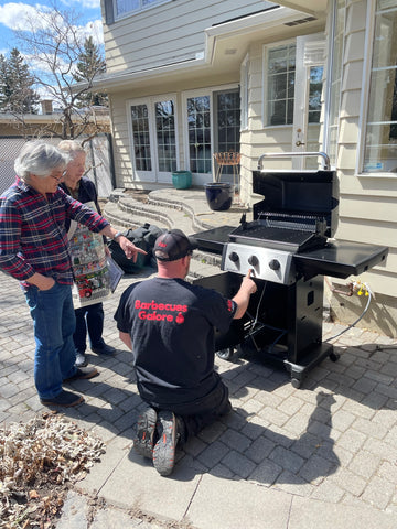 Broil King Monarch 320