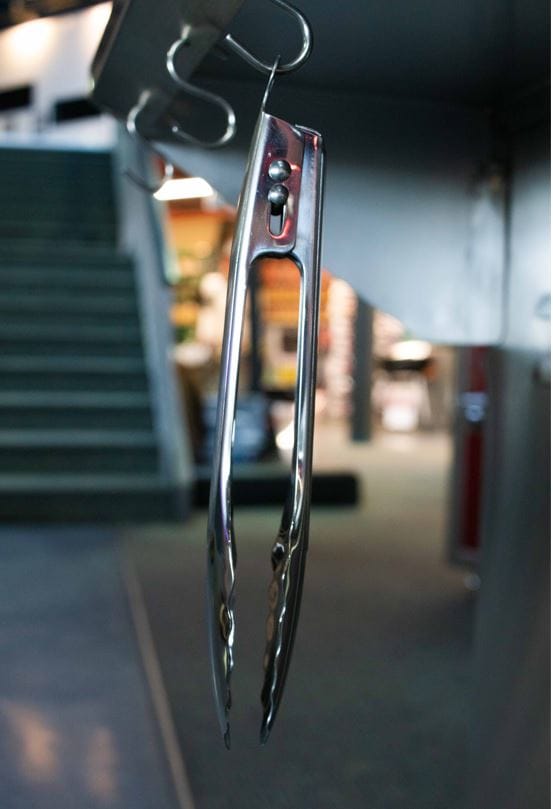 Big Boy Barbecue Accessories > Tools & Gadgets > Tongs Big Boy Swan Tong - 9" Heavy Duty Stainless Steel