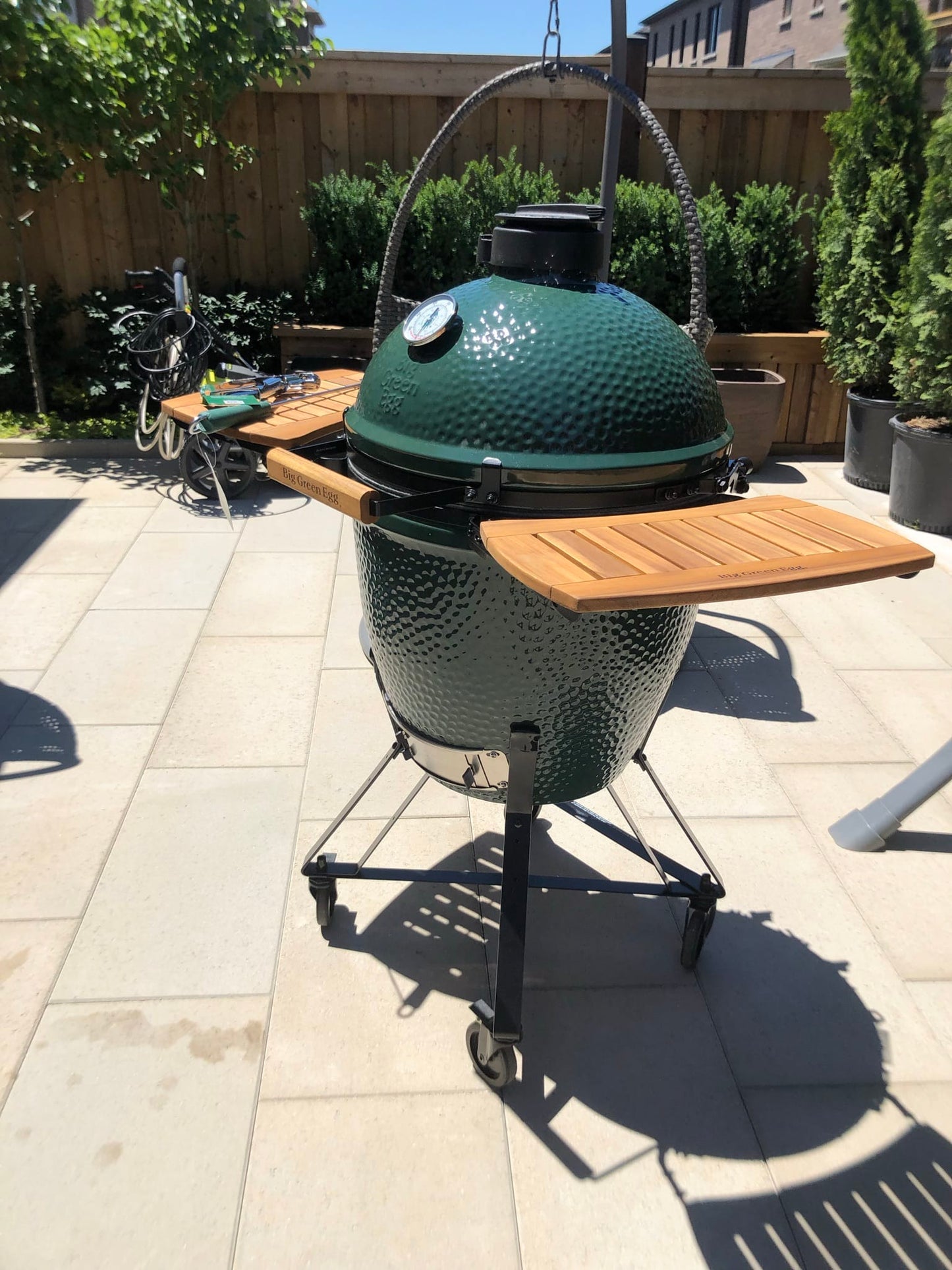 Big Green Egg Outdoor Cooking > Smokers > Charcoal Grills Big Green Egg Large Original Kit