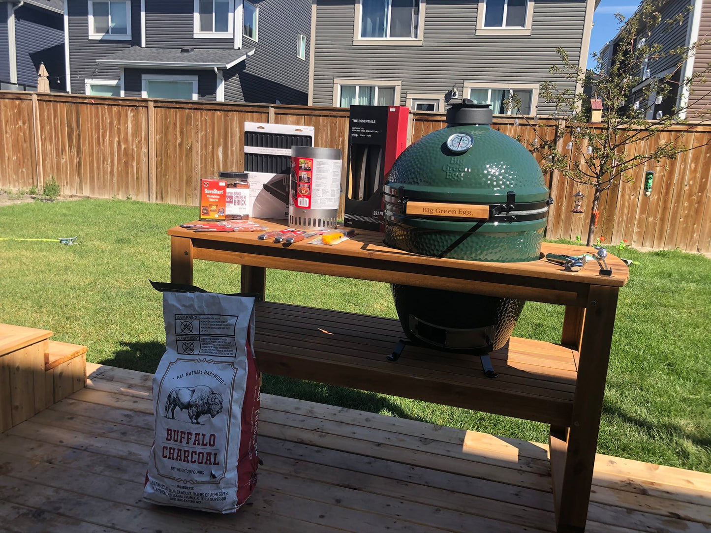 Big Green Egg Outdoor Cooking > Smokers > Charcoal Grills Big Green Egg Large Original Kit