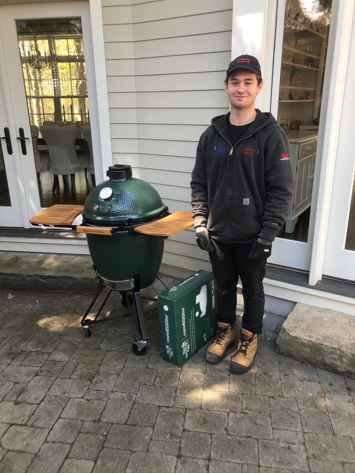 Big Green Egg Outdoor Cooking > Smokers > Charcoal Grills Big Green Egg Large Original Kit