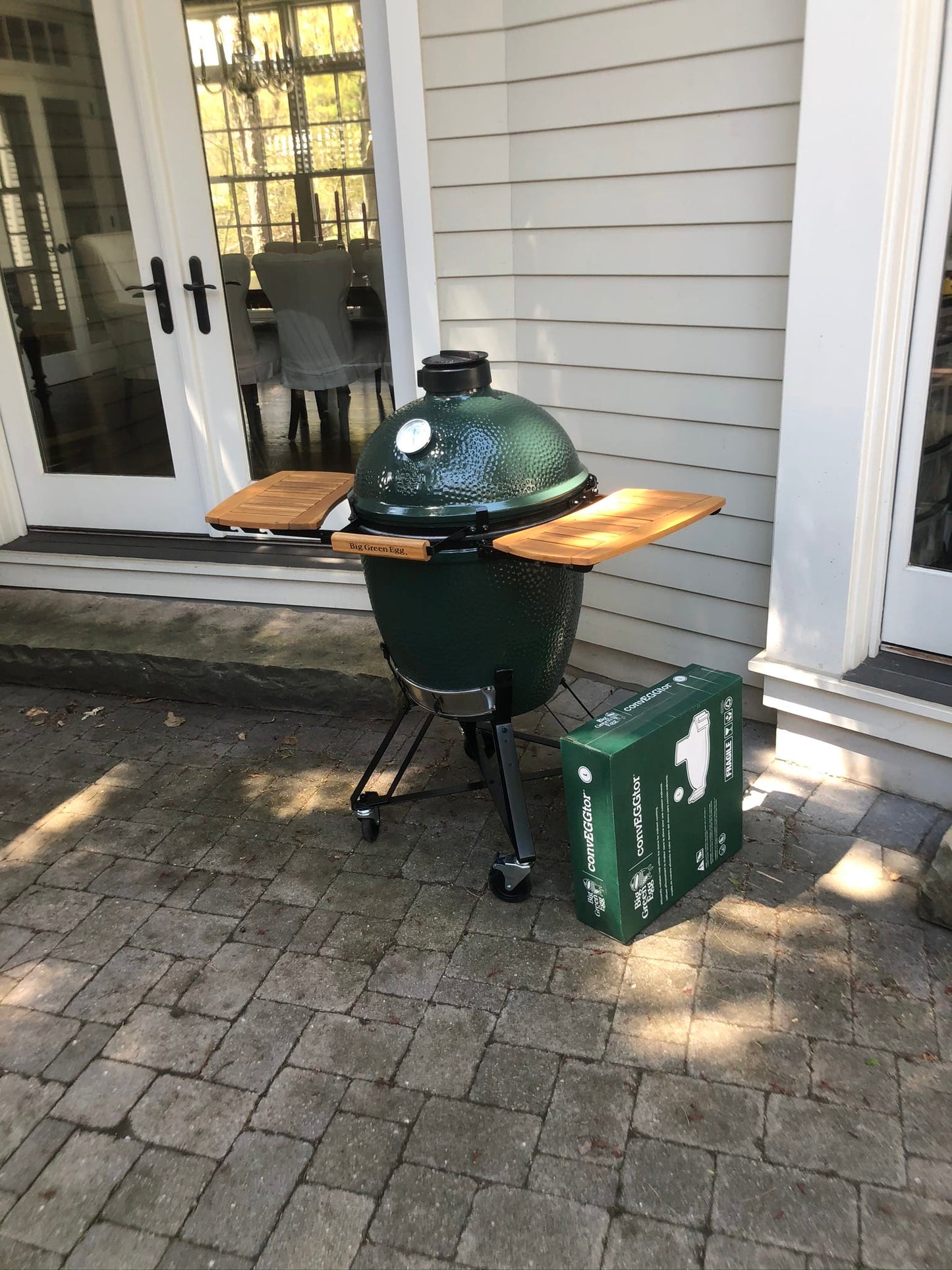 Big Green Egg Outdoor Cooking > Smokers > Charcoal Grills Big Green Egg Large Original Kit