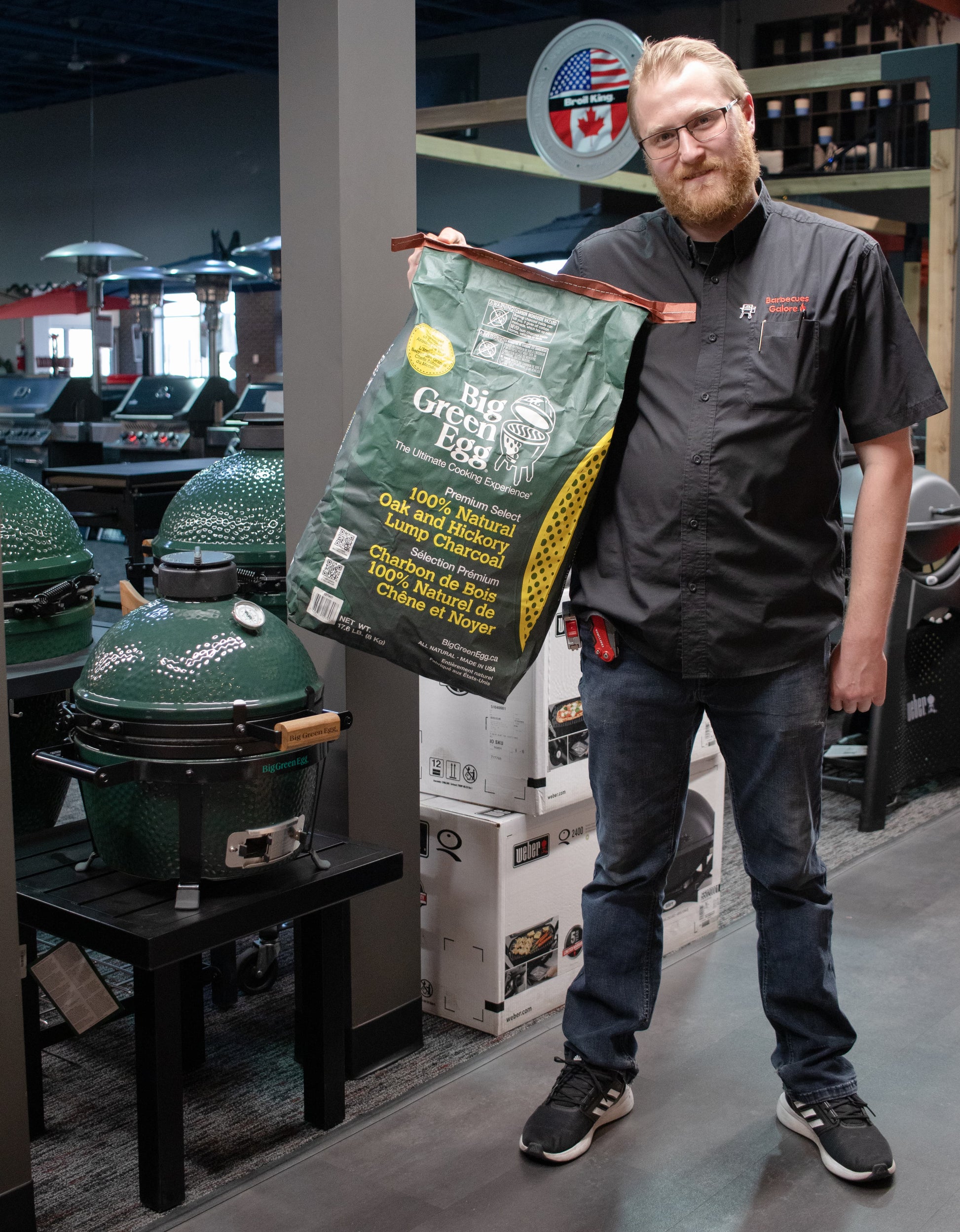 Big Green Egg Wood & Charcoal > Charcoal > Lump Charcoal Big Green Egg 100% Natural Lump Charcoal - Oak & Hickory