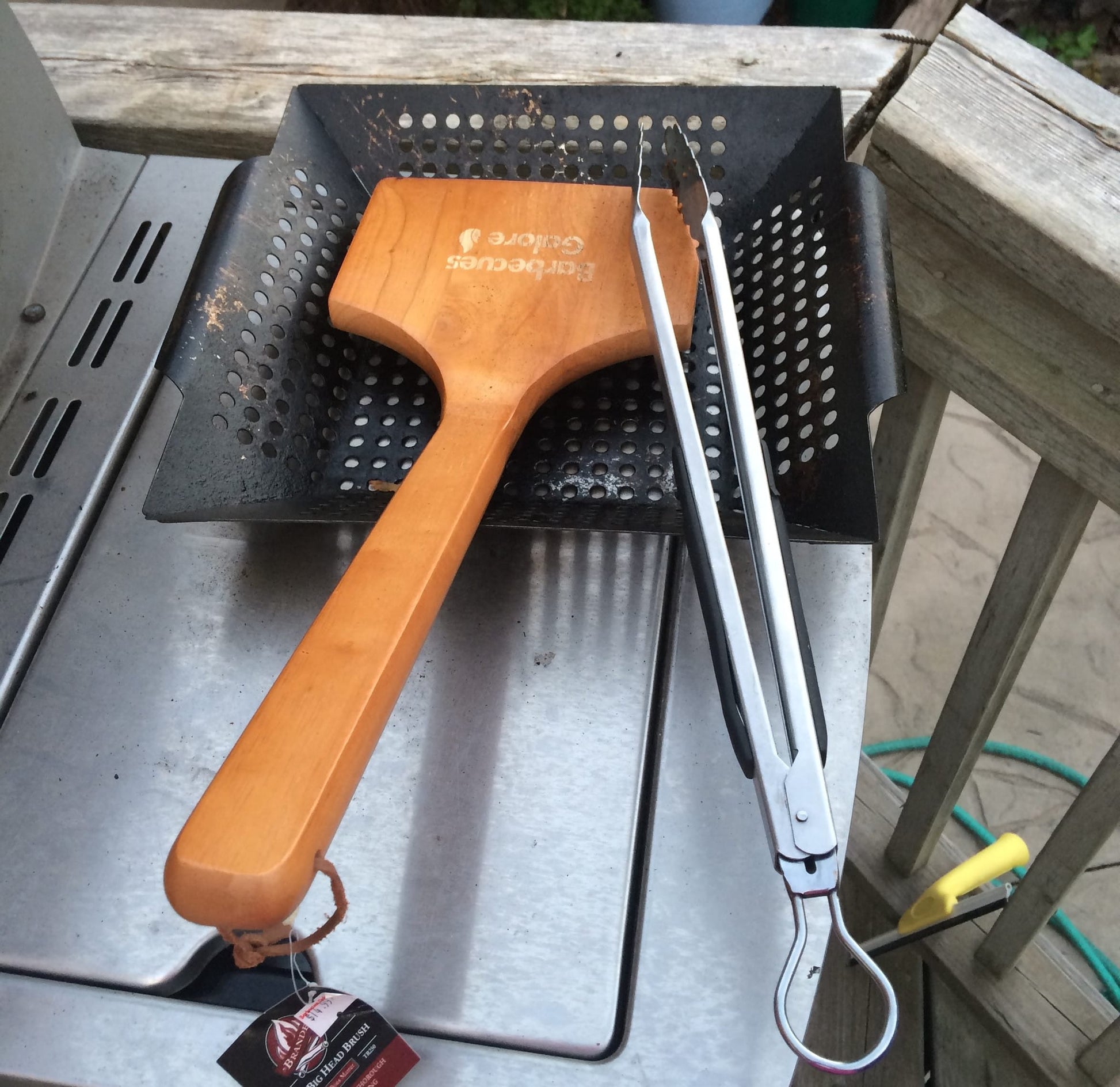 Brander Barbecue Accessories > Cleanup & Maintenance > Brushes & Scrapers Brander Super Big Head Grill Brush