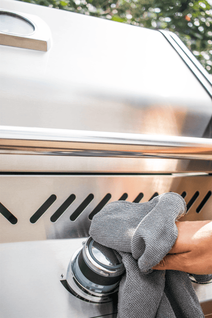 Brander Barbecue Accessories > Cleanup & Maintenance > Cleaners & Polishes Brander "The Shining" - Stainless Steel Barbecue Polish