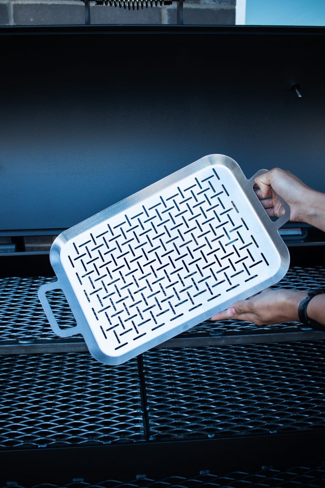 Brander Barbecue Accessories > Tools and Gadgets > Grill Toppers > Grill Baskets Brander T-Topper Grill Topper - Stainless Steel Grill Pan