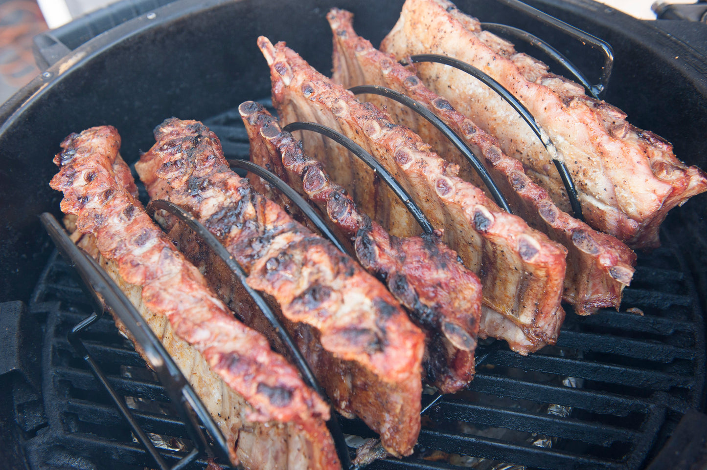 Brander Barbecue Accessories > Tools and Gadgets > Grill Toppers > Racks & Roasters Brander Ribbit The Reversible Rib and Roast Rack