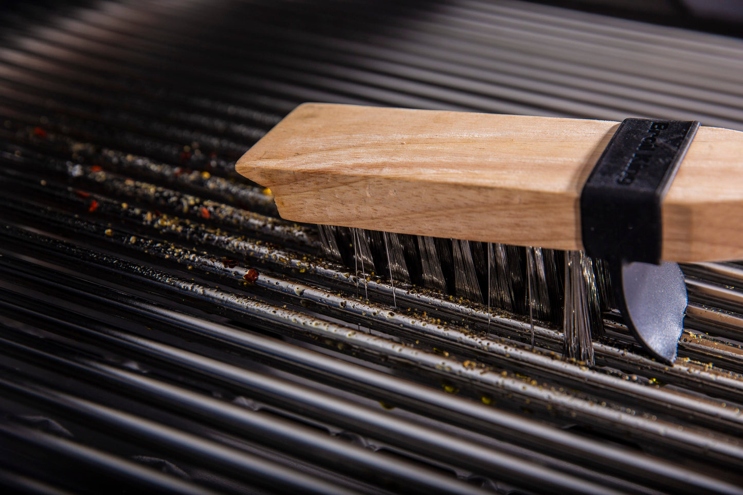 Broil King Barbecue Accessories > Cleanup & Maintenance > Brushes & Scrapers Broil King 65229 Grill Brush