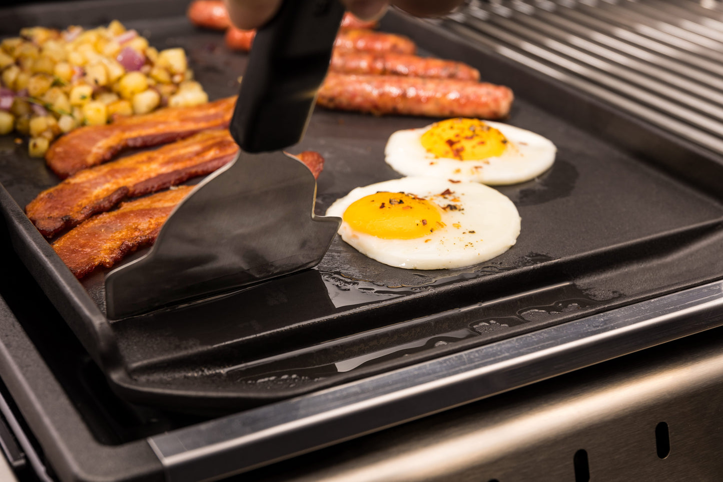 Broil King Barbecue Accessories > Tools and Gadgets > Grill Toppers > Griddles Broil King Cast Iron Plancha - 11342