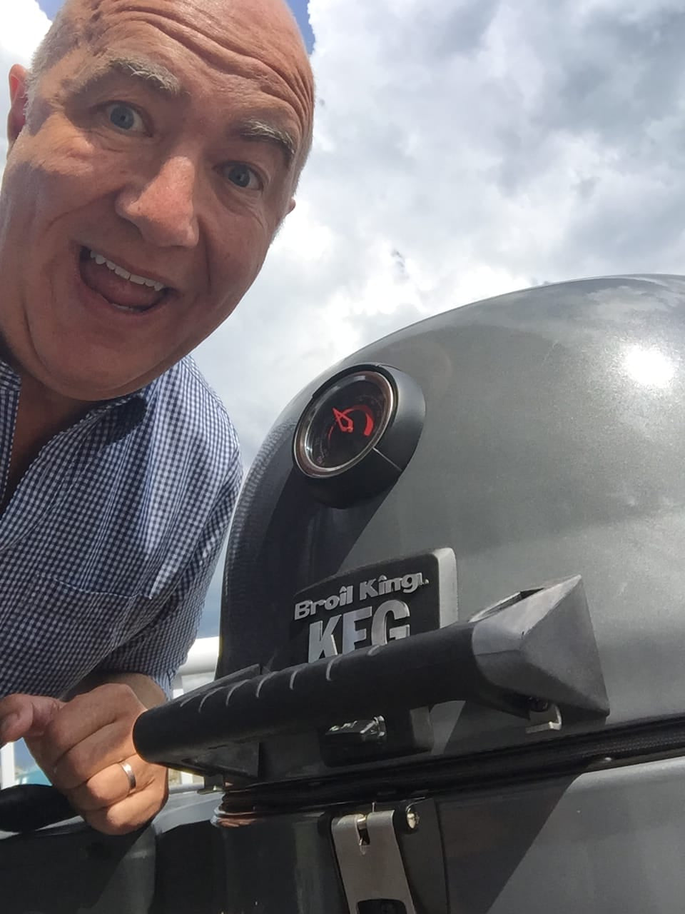 Broil King Outdoor Cooking > Charcoal Grills > Smokers Broil King Keg 5000 Charcoal Barbecue