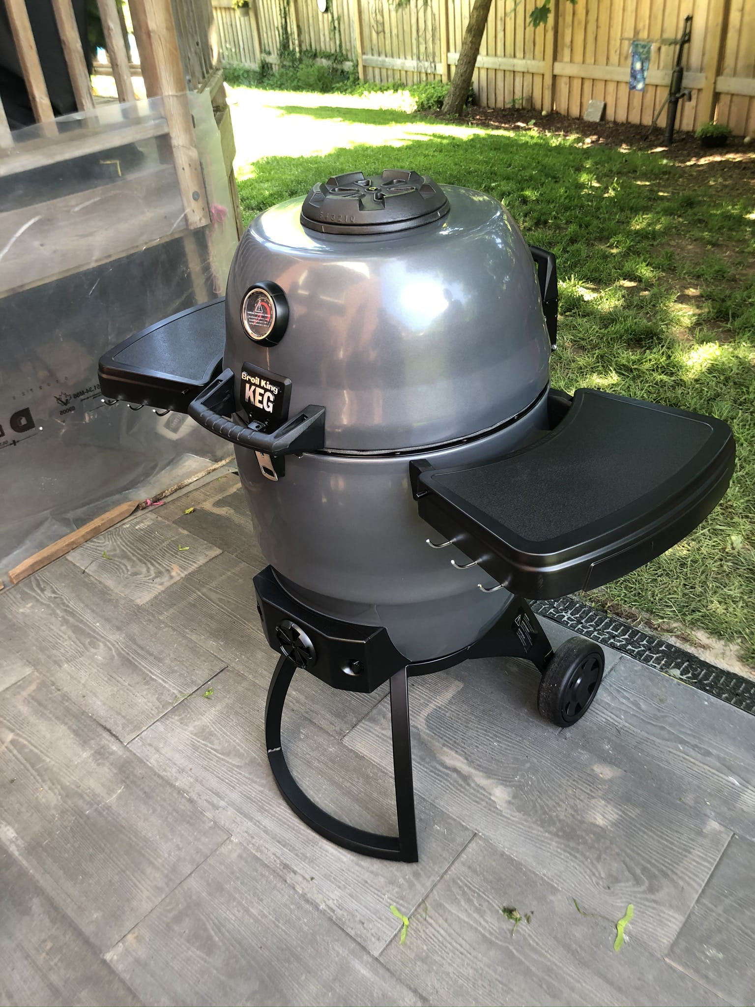 Broil King Outdoor Cooking > Charcoal Grills > Smokers Broil King Keg 5000 Charcoal Barbecue