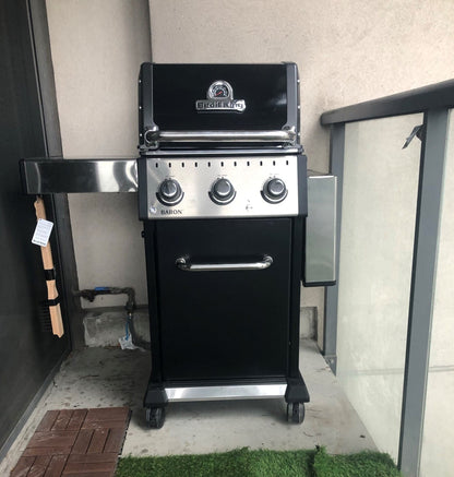 Broil King Outdoor Cooking > Gas Grills > BBQs Broil King Baron 320 PRO