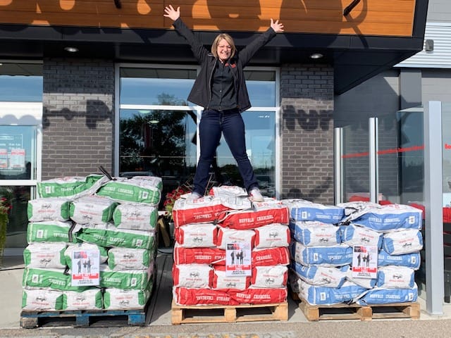 Buffalo Charcoal Wood & Charcoal > Charcoal > Lump Charcoal Buffalo Lump Charcoal - Mesquite