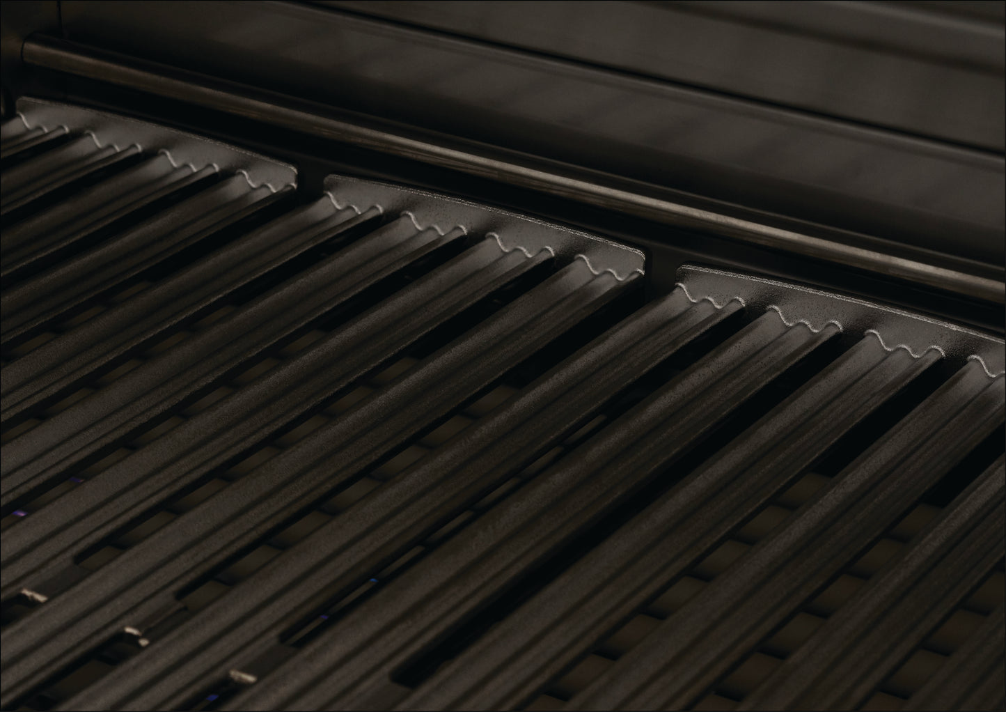 DCS Outdoor Cooking > Outdoor Kitchens > Built In > Grill Heads DCS 36" Series 9 Grill with Rotisserie and Charcoal