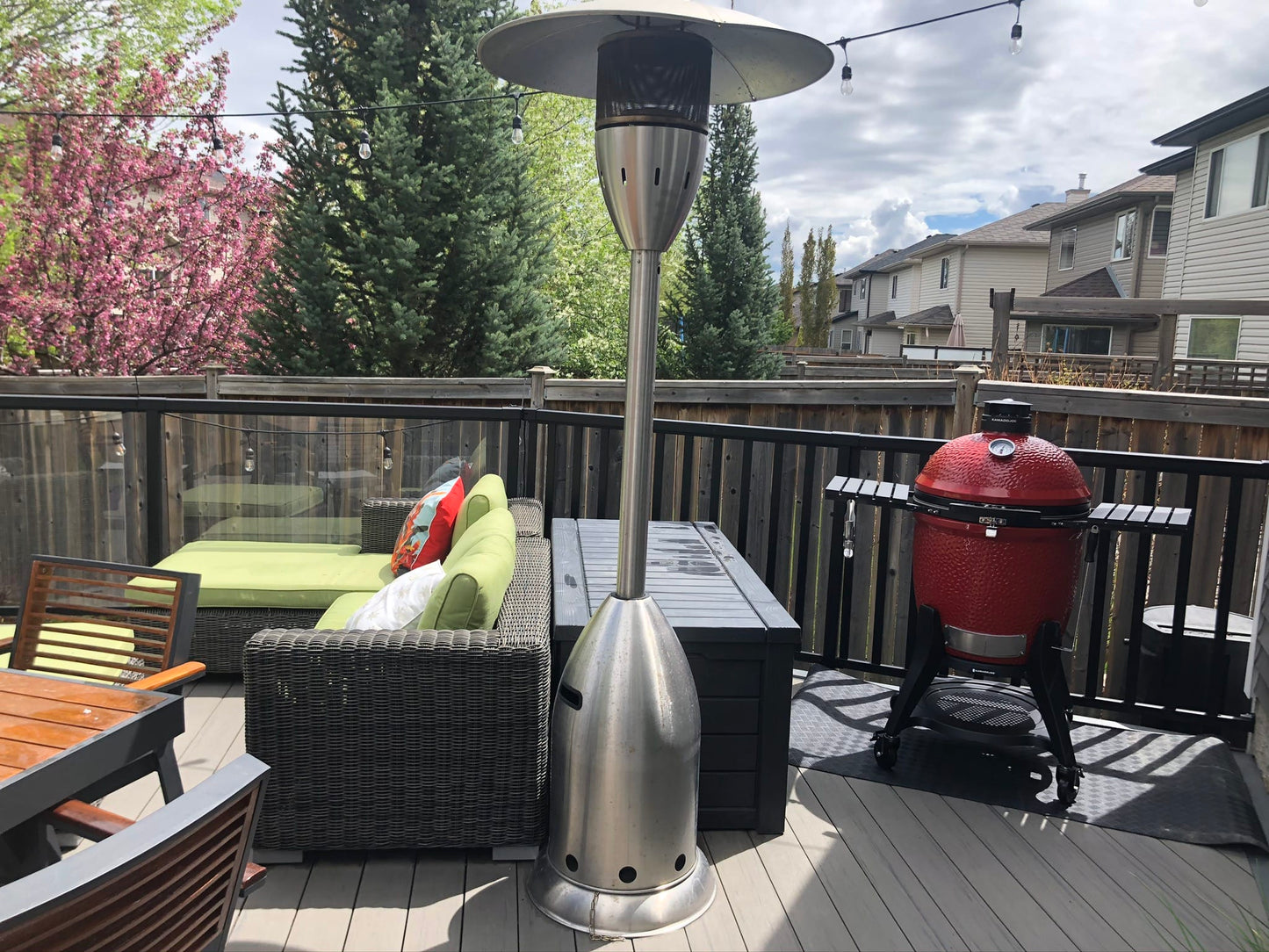 Kamado Joe Outdoor Cooking > Smokers > Charcoal Grills Kamado Joe - Big Joe III With Cart