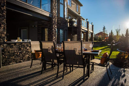 Mallin Outdoor Living > Patio Furniture > Dining Mallin Albany Arm Chair