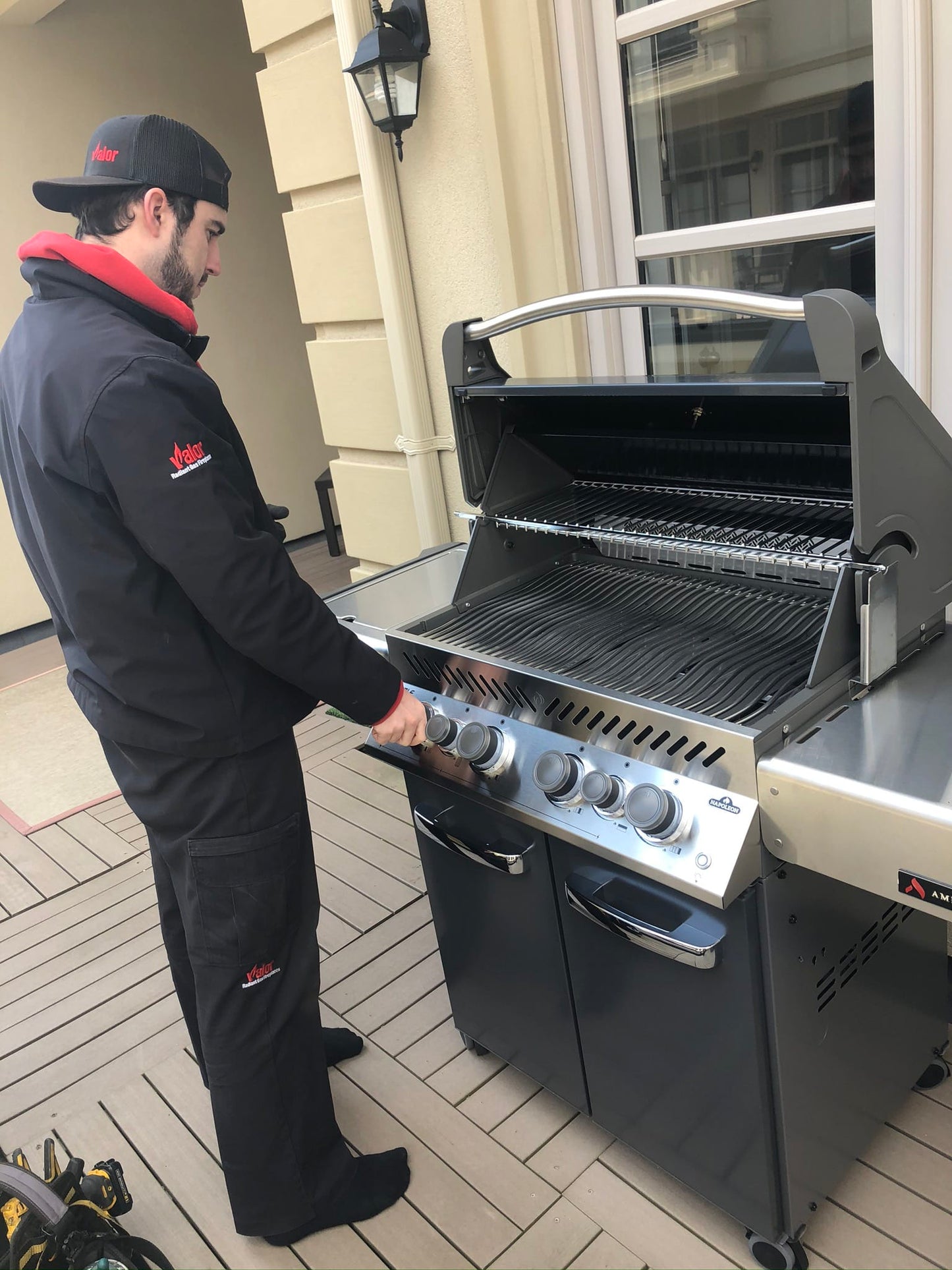 Napoleon Outdoor Cooking > Gas Grills > BBQs Napoleon Prestige P500RSIB Ambiance Edition