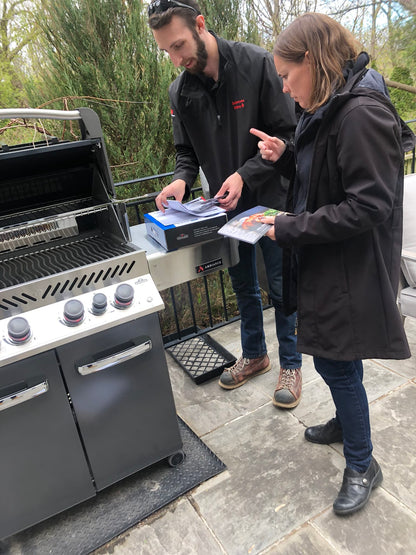 Napoleon Outdoor Cooking > Gas Grills > BBQs Napoleon Prestige P500RSIB Ambiance Edition