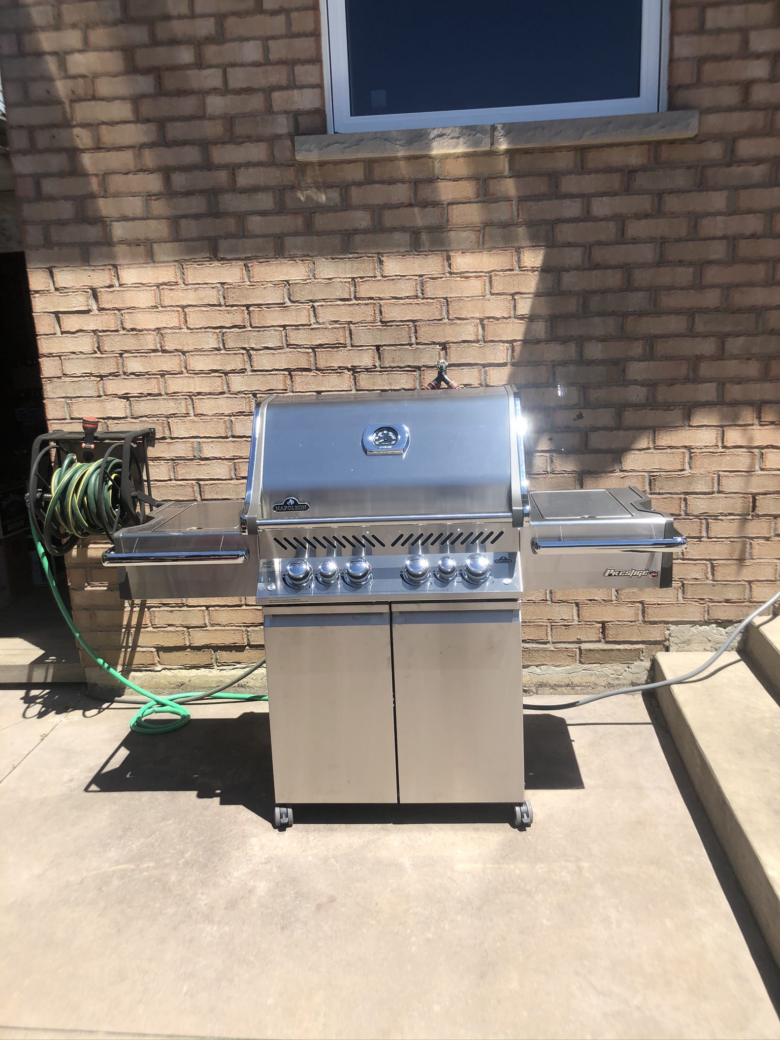 Napoleon Outdoor Cooking > Gas Grills > BBQs Napoleon Prestige PRO 500RSIB Stainless Steel