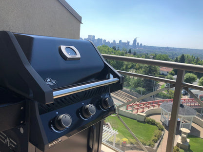 Napoleon Outdoor Cooking > Gas Grills > BBQs Napoleon Rogue 425 Ambiance Special Edition