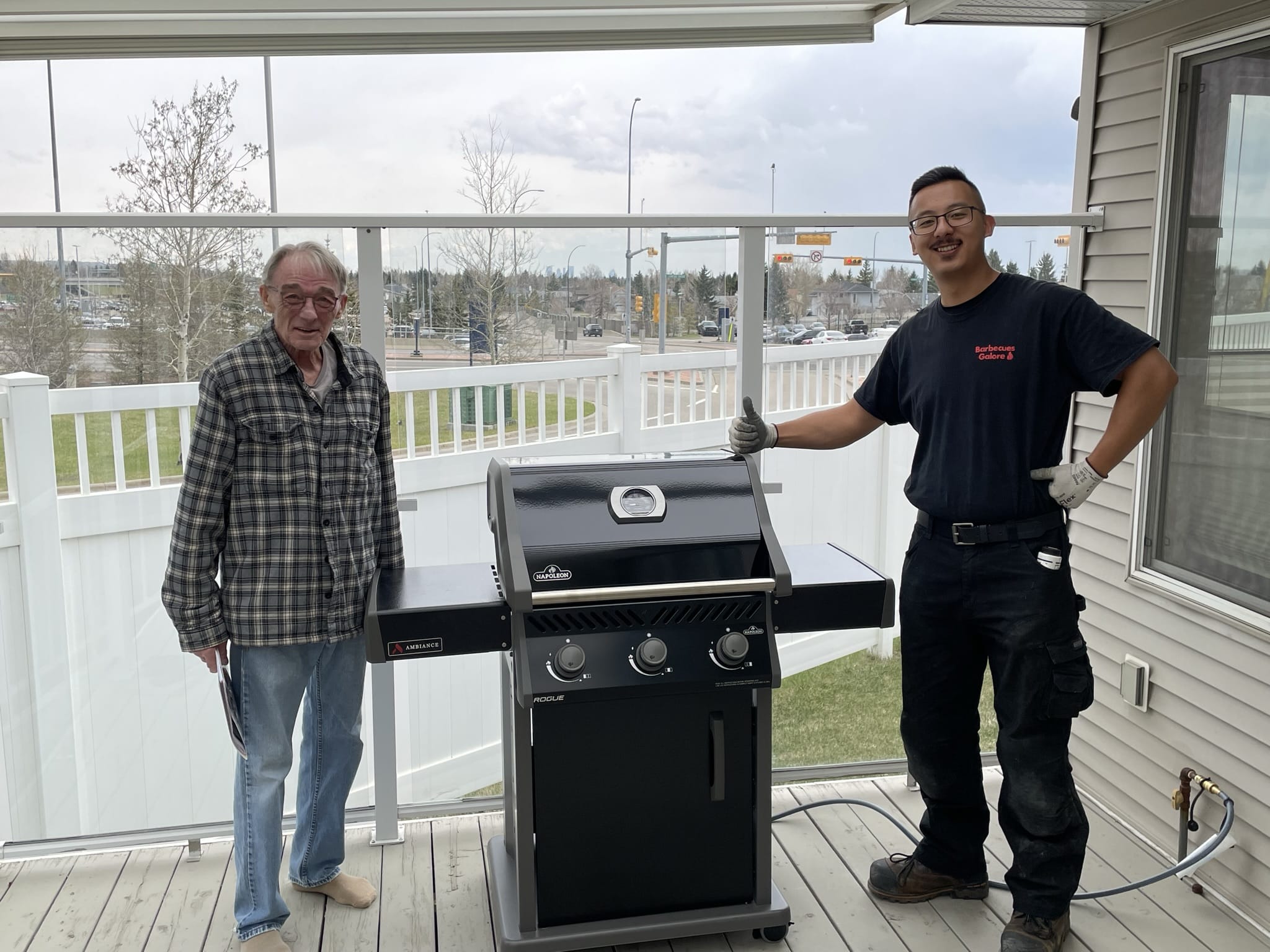 Napoleon Rogue 425 Ambiance Special Edition | Barbecues Galore