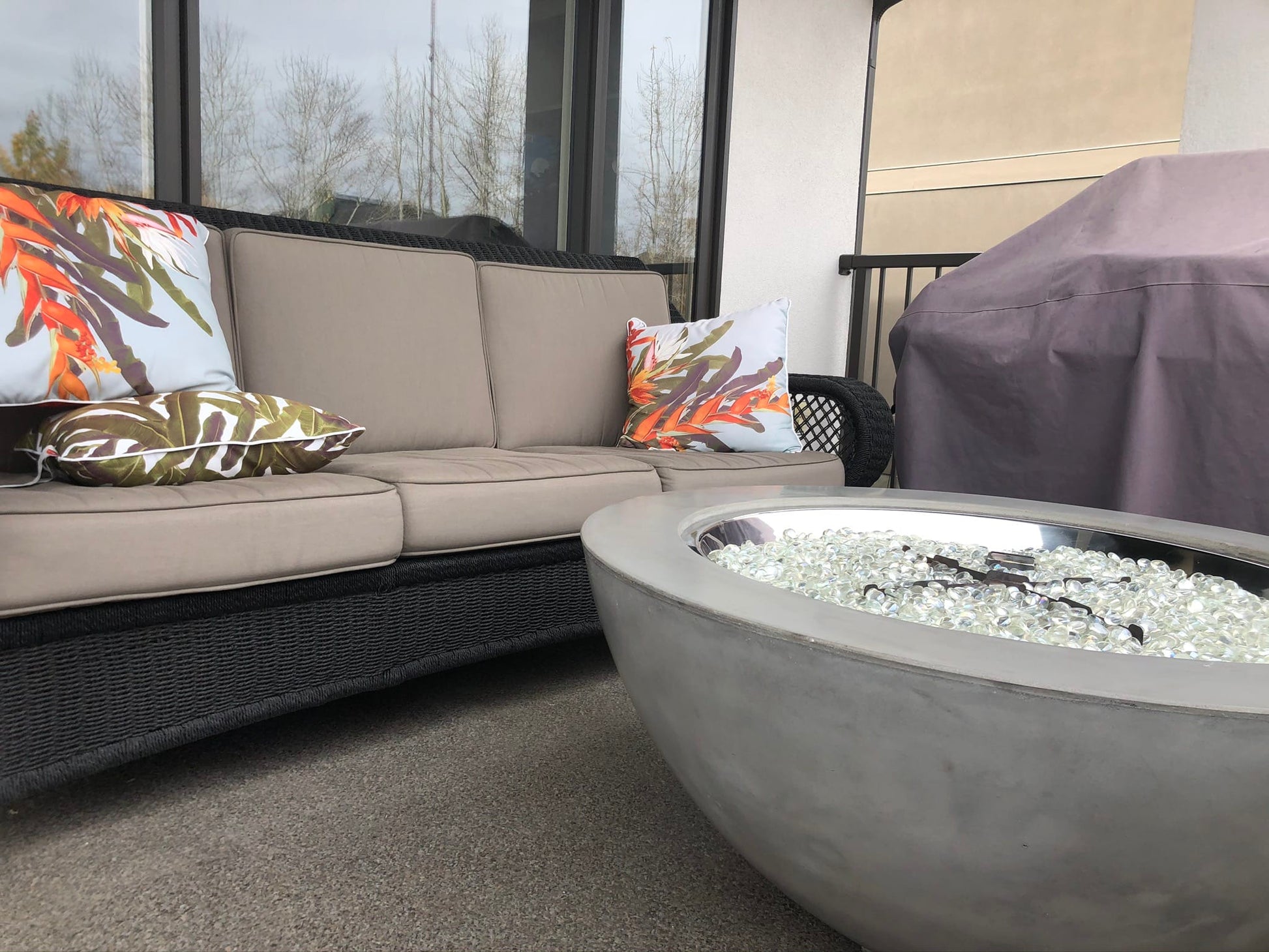 Outdoor GreatRoom Company Outdoor Living > Firepits > Gas Firepits Outdoor GreatRoom Cove 30" Fire Bowl