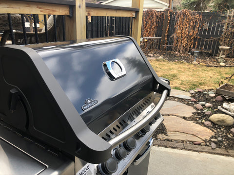 Napoleon Prestige P500RSIB - Natural Gas | A best seller at Barbecues Galore, packed full of features at a great price for some summer fun | Barbecues Galore: Burlington, Oakville, Etobicoke & Calgary