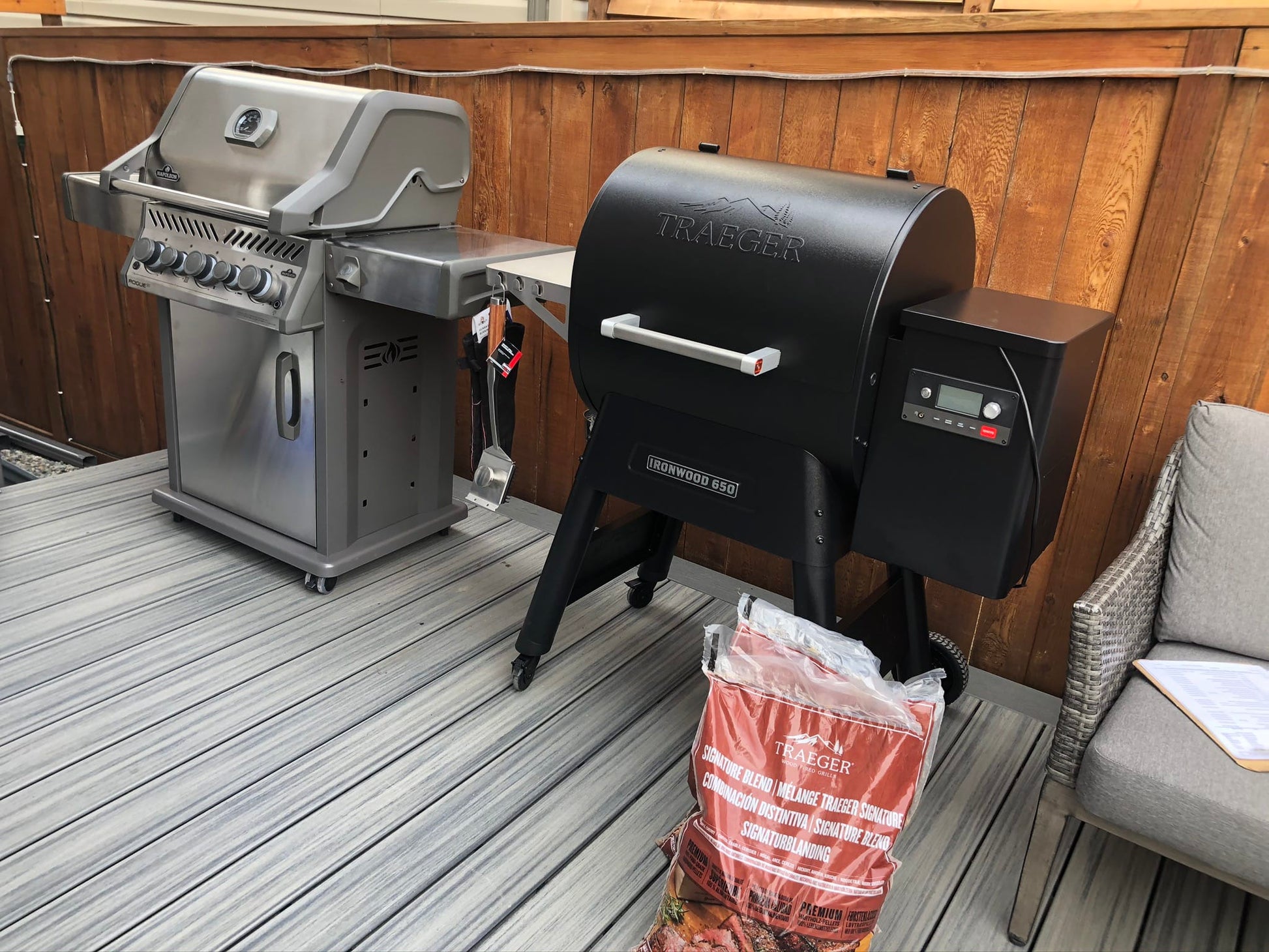 Traeger Wood & Charcoal > Smoke Pellets Traeger Pellets Signature Blend - 20lbs