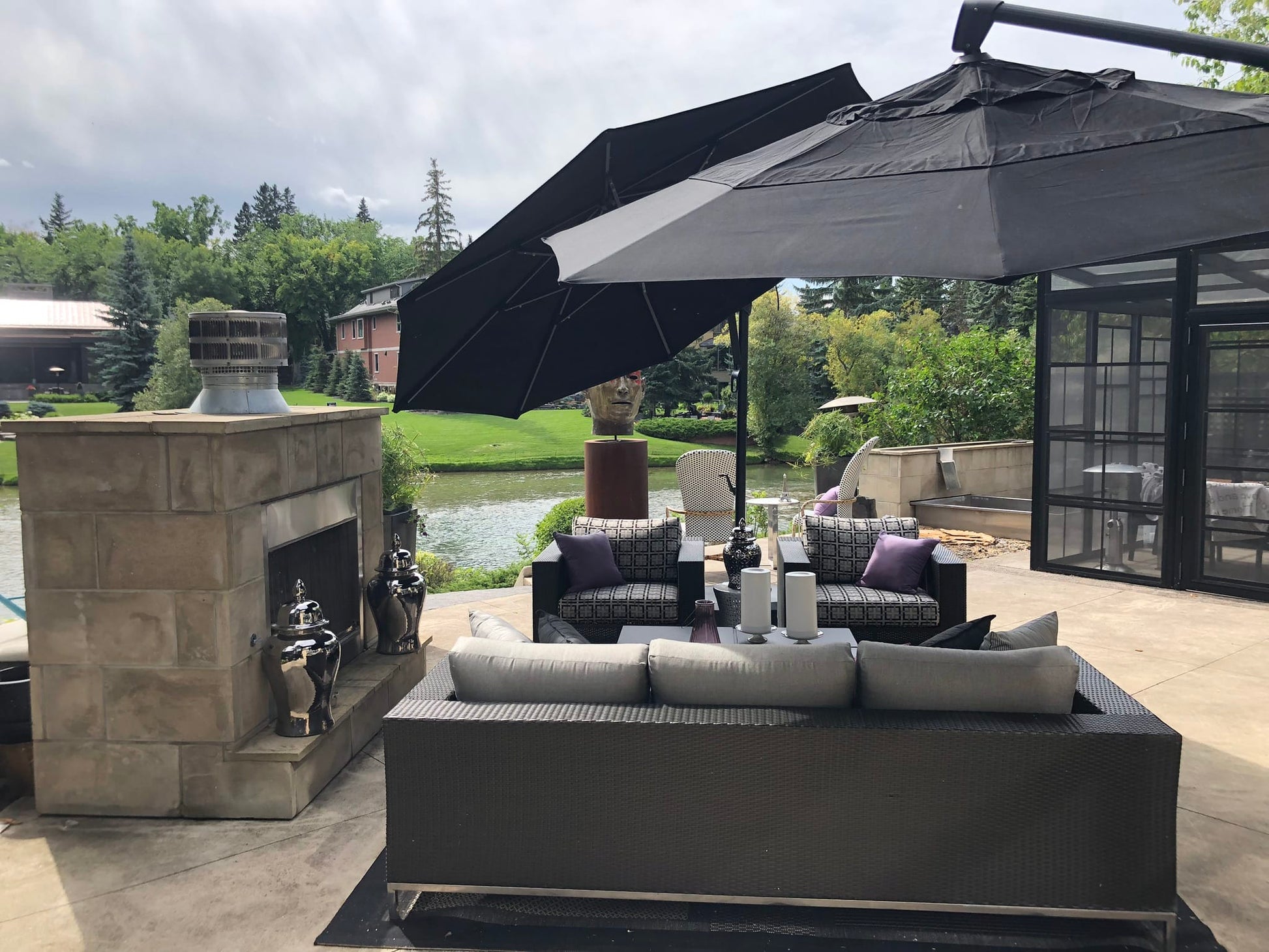 Treasure Garden Outdoor Living > Patio Furniture > Umbrellas > Cantilever TREASURE GARDEN AG25TR - 11.5 FT OCTAGON CANTILEVER UMBRELLA - BLACK FRAME