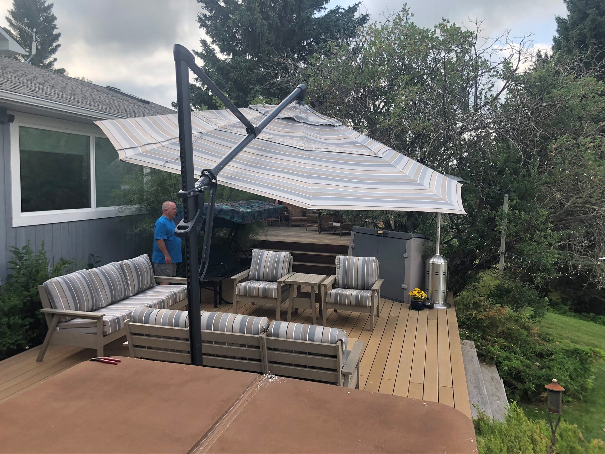 Treasure Garden Outdoor Living > Patio Furniture > Umbrellas > Cantilever TREASURE GARDEN AKZP13 PLUS CANTILEVER - OCTAGON SERIES - 13 FT