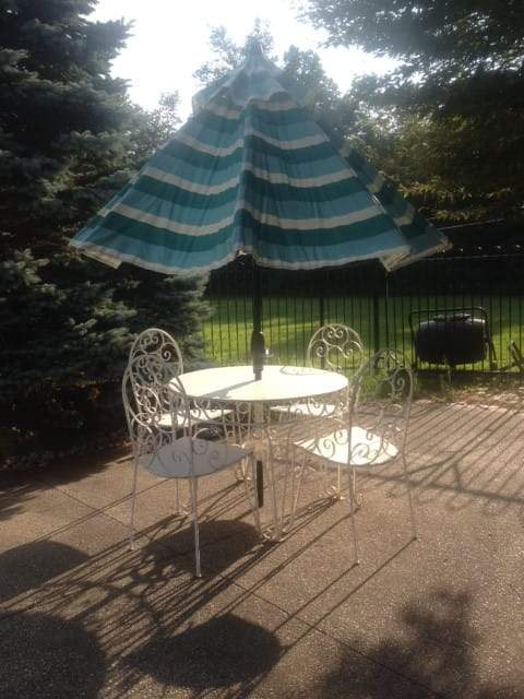Treasure Garden Outdoor Living > Patio Furniture > Umbrellas > Market Treasure Garden UM8109 Auto Tilt Market Umbrella - Cobalt (4801) - 9 FT
