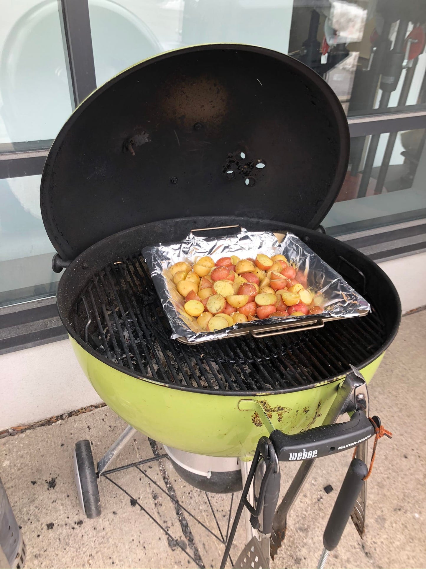 Weber Outdoor Cooking > Charcoal Grills Weber 22" Master Touch Kettle - Assorted Colours